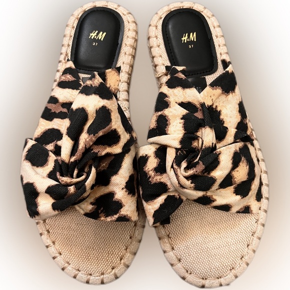 H&M Leopard Print Sandals - Black and Tan - Picture 2 of 5